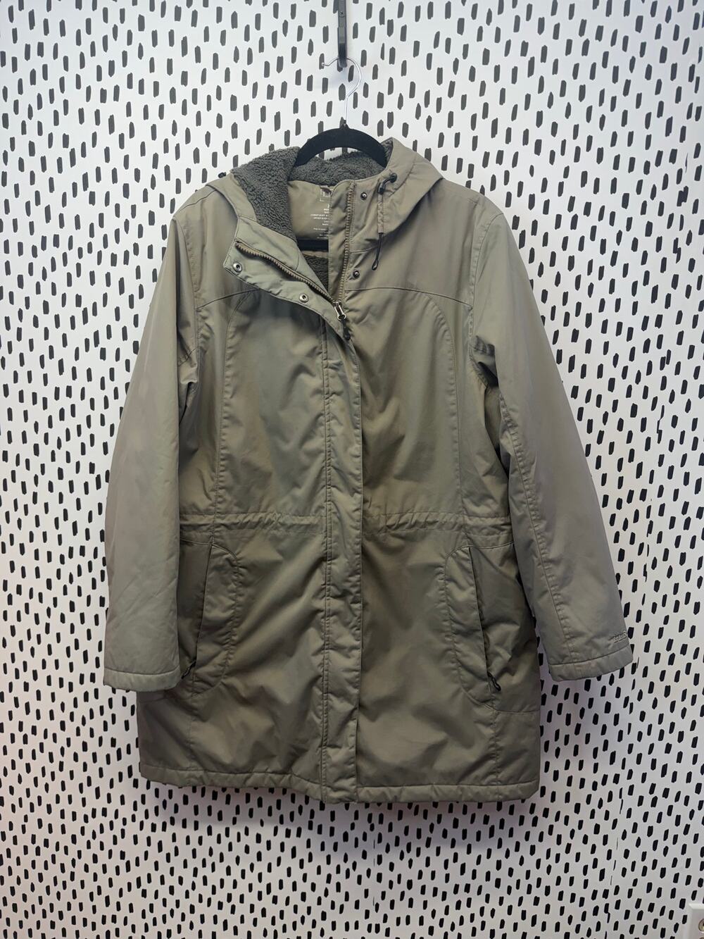 LL Bean Women’s Winter Warmer Jacket. Sherpa, Fleece Lined. Parka, Puffer XL